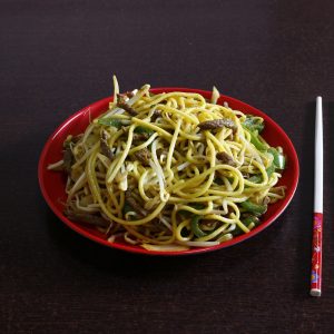 Frango Xadrez com Molho Acre Doce e Abacaxi Nº 18 - Yakisoba Jacareí